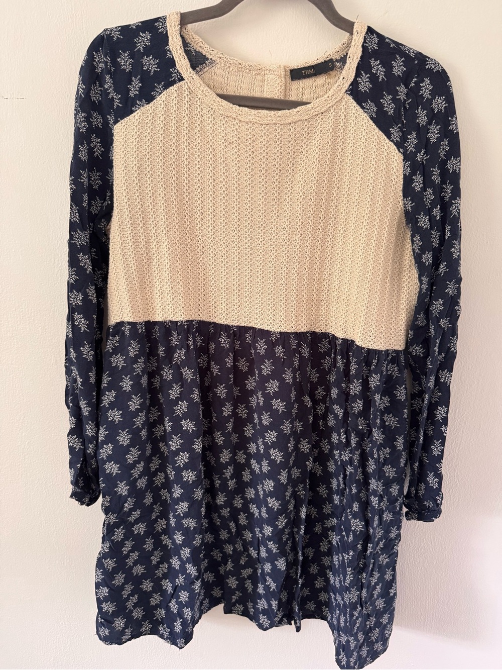 Dress
size Small
